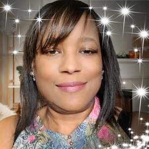 Meet your Posher, Bernadette